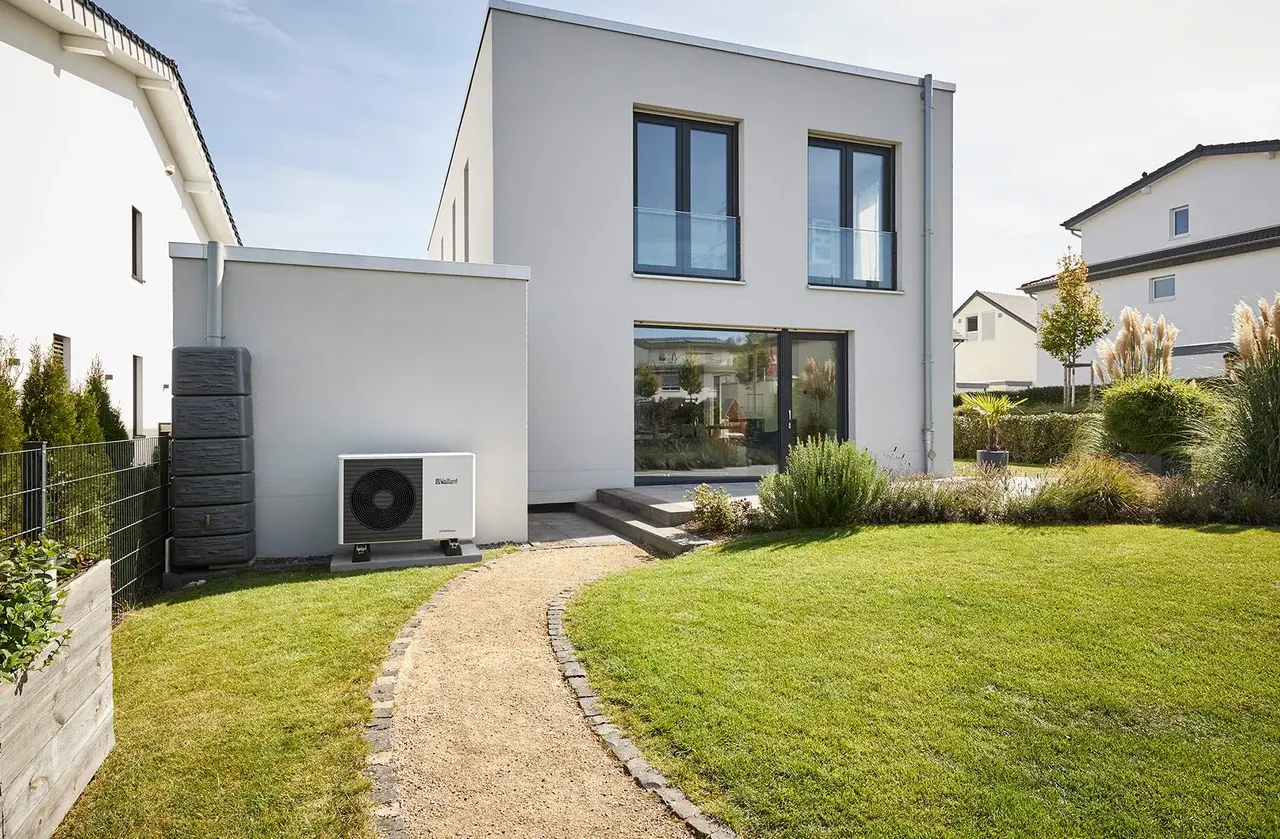 Vaillant aroTHERM plus VWL 75/6 7 kW All-electric — afbeelding 2